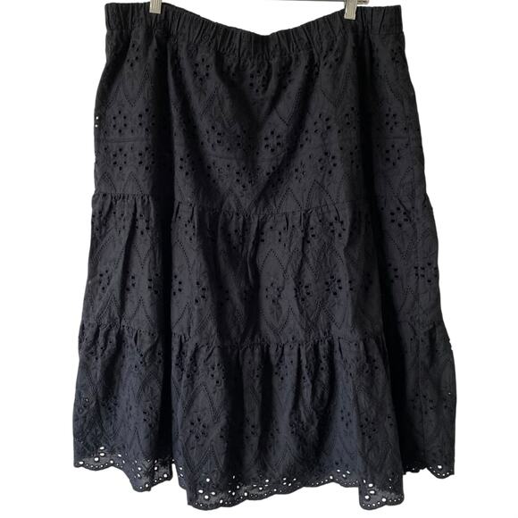 SUSAN GRAVER PURE NWOT Eyelet Tiered Midi Skirt Size XL Petite Black Lined - Picture 2 of 4